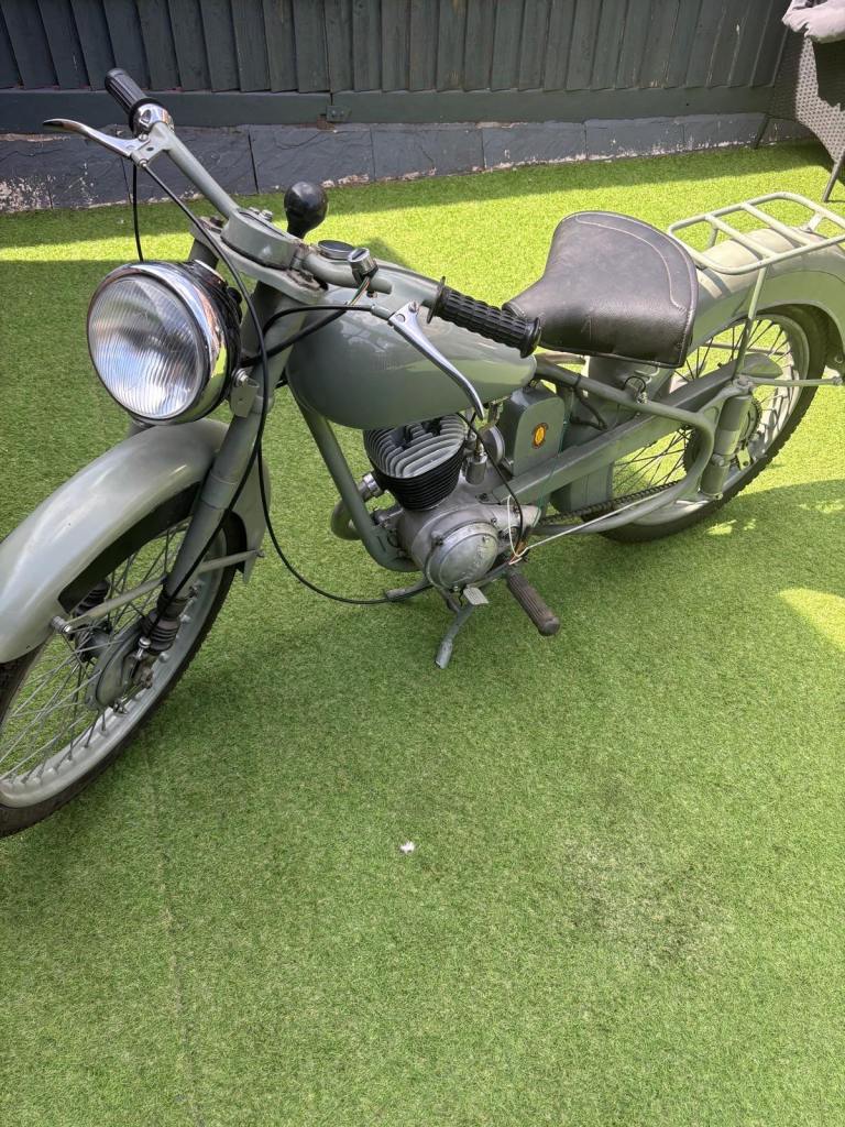 1950’s BSA BANTOM 125cc D1 