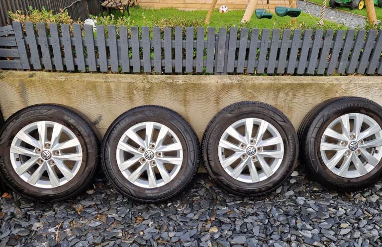 16" Vw transporter T6 74 plate alloys and tyres 