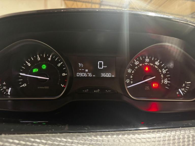  Peugeot 2008 1.2 PureTech Active Euro 6 (s/s) 5dr Petrol Manual
