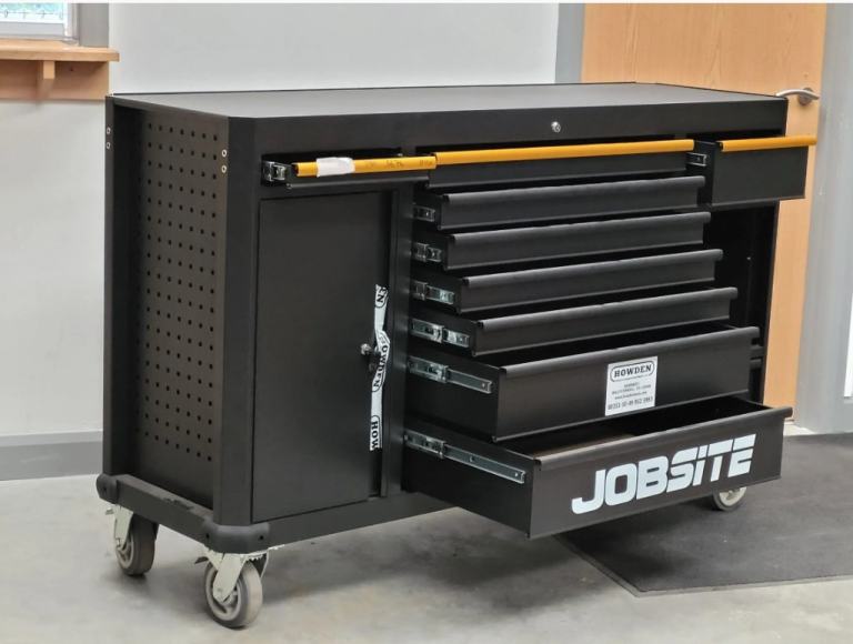 Roller Tool Chest 66" 10 Drawer With Ball Bearing Slides & Wheels