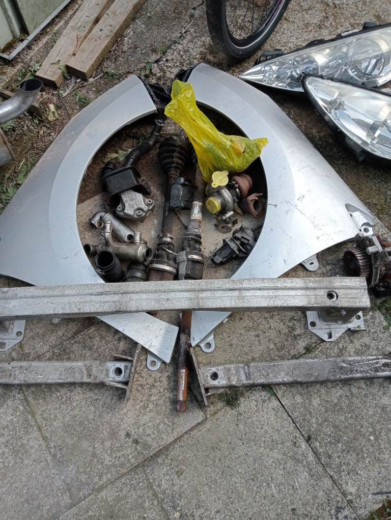 Peugeot 308 front end 