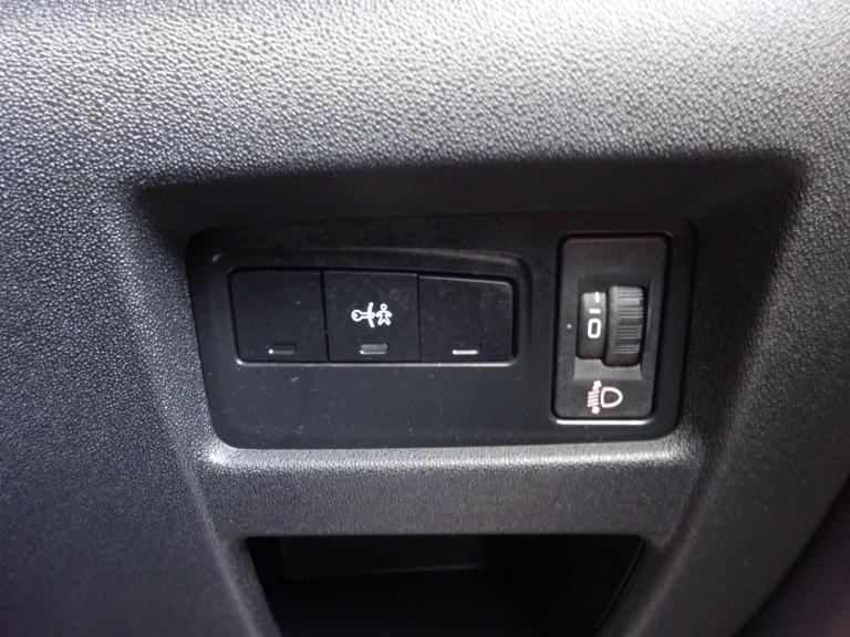 2014 Citroen C4 1.6 HDi 16V VTR+ Euro 5 5dr HATCHBACK Diesel Manual