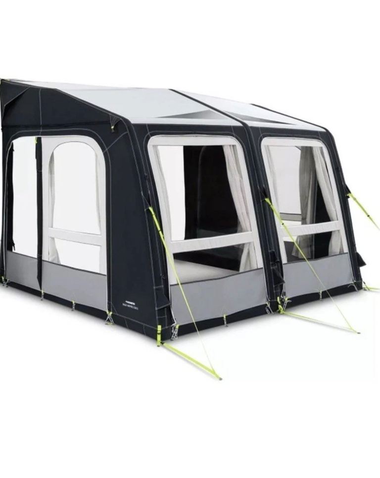 Dometic Rally Air Pro 330s Awning Used like very new