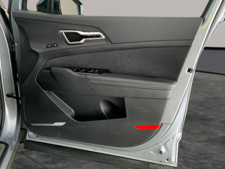 2022 Kia Sportage 1.6 h T-GDi GT-Line S SUV 5dr Petrol Hybrid Auto Euro 6 (s/s) (226 bhp) - A Suv...