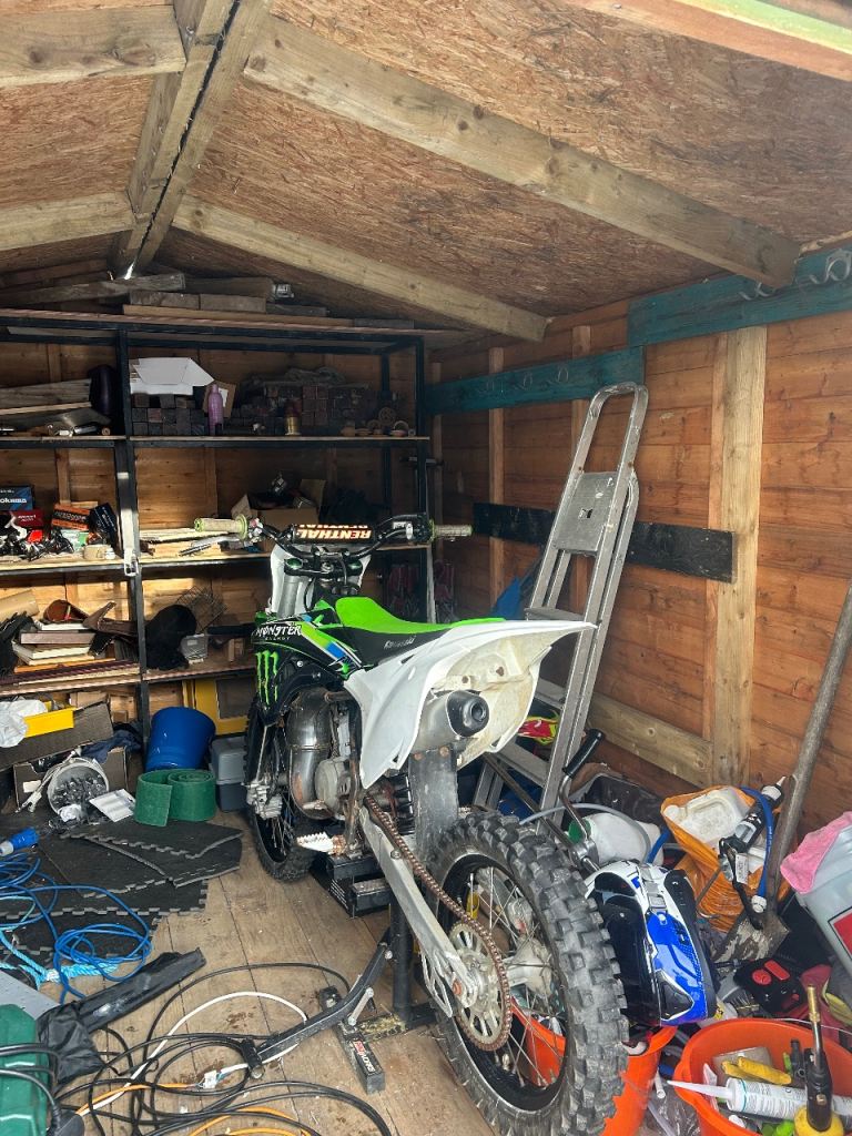 2018 KX 85