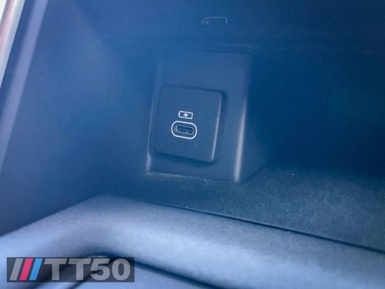 2021 Land Rover Discovery 3.0 D300 MHEV HSE SUV 5dr Diesel Auto 4WD Euro 6 (s/s) (300 ps) SUV Die...