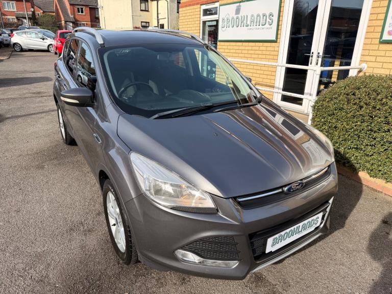 2013 Ford Kuga TDCi Zetec 5 Door 2.0 Diesel 2WD HATCHBACK Diesel Manual
