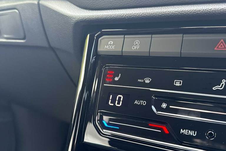 2025 Volkswagen T-Roc 1.5 TSI R-Line 5dr DSG SUV Petrol Automatic