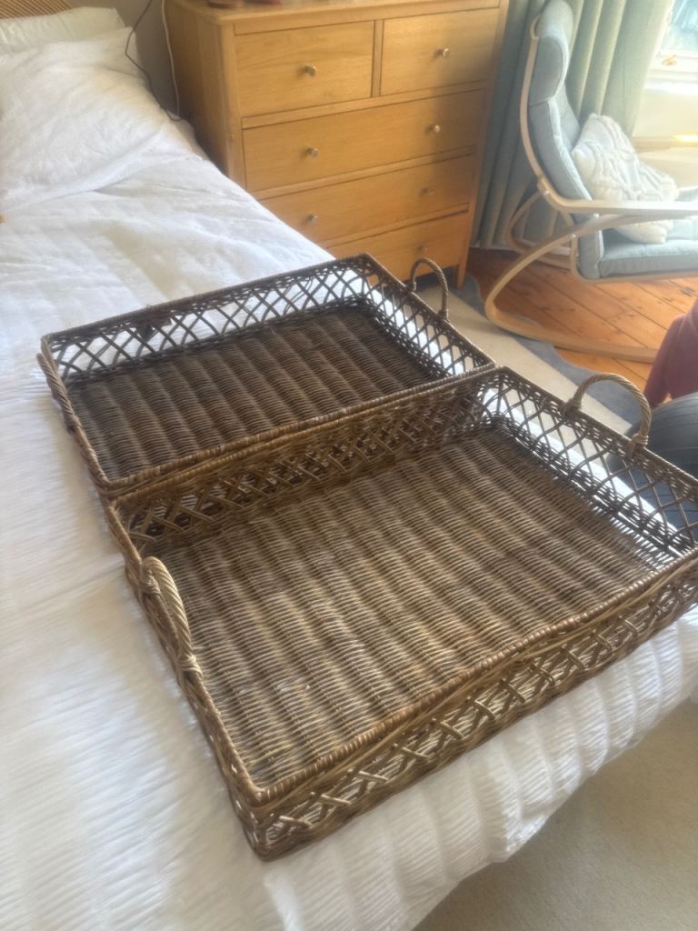 Pair of Woven Rattan baskets / Trays – Good Condition