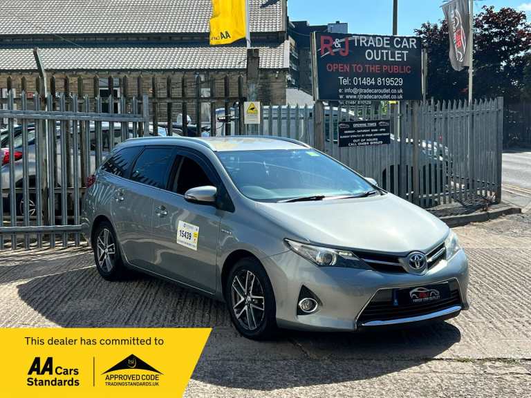 2015 Toyota Auris 1.8 VVTi Hybrid Icon+ 5dr CVT Auto ESTATE PETROL/ELECTRIC Automatic