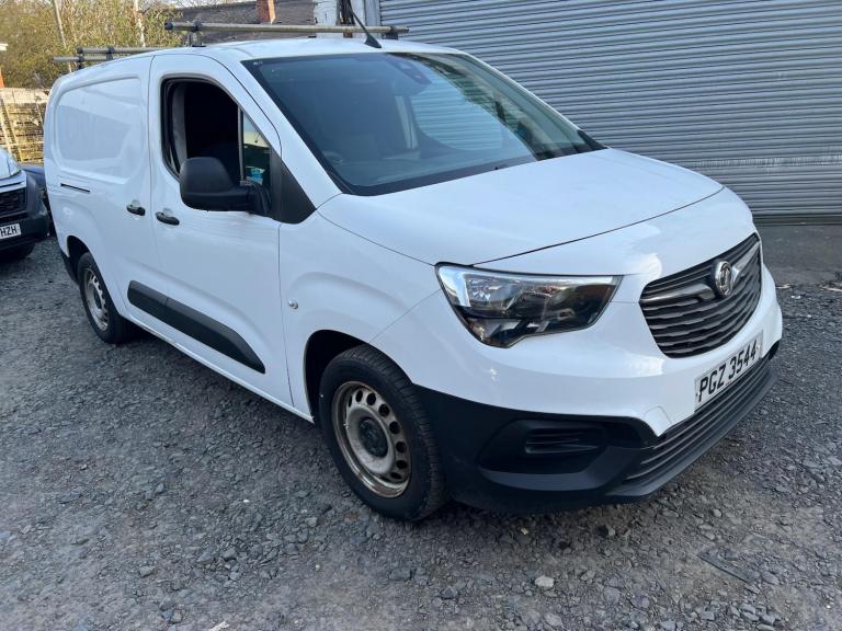  Vauxhall Combo 1.5 Turbo D 2300 Edition Crew Van L2 Euro 6 (s/s) 4dr Diesel Manual