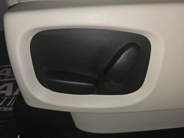 2012 Land Rover Range Rover Sport 3.0 SD V6 Autobiography Sport Auto 4WD Euro 5 5dr ESTATE Diesel...