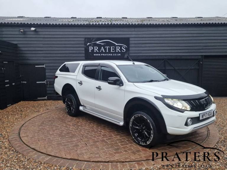 2017 Mitsubishi L200 2.4 DI-D DC Barbarian Pickup Double Cab 4dr Diesel Manual 4WD Euro 6 (178 p ...