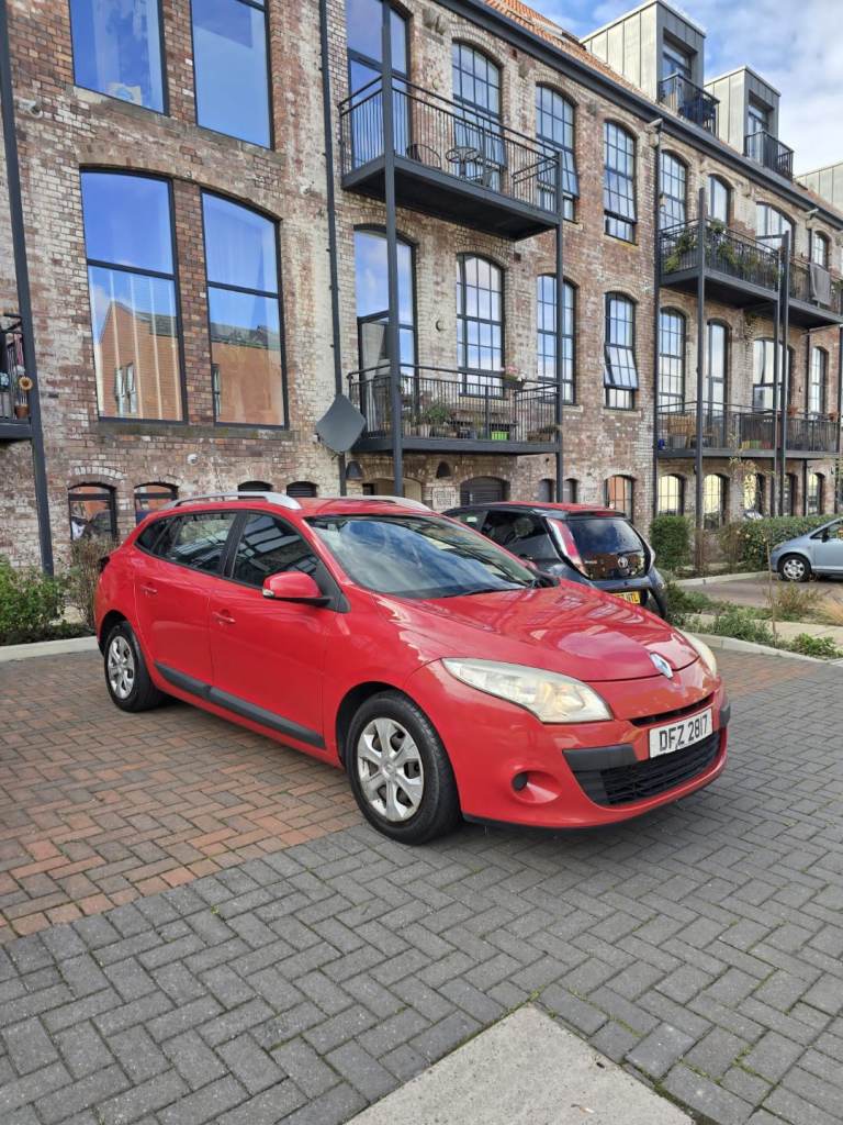 Renault, MEGANE, Estate, 2010, Manual, 1461 (cc), 5 doors