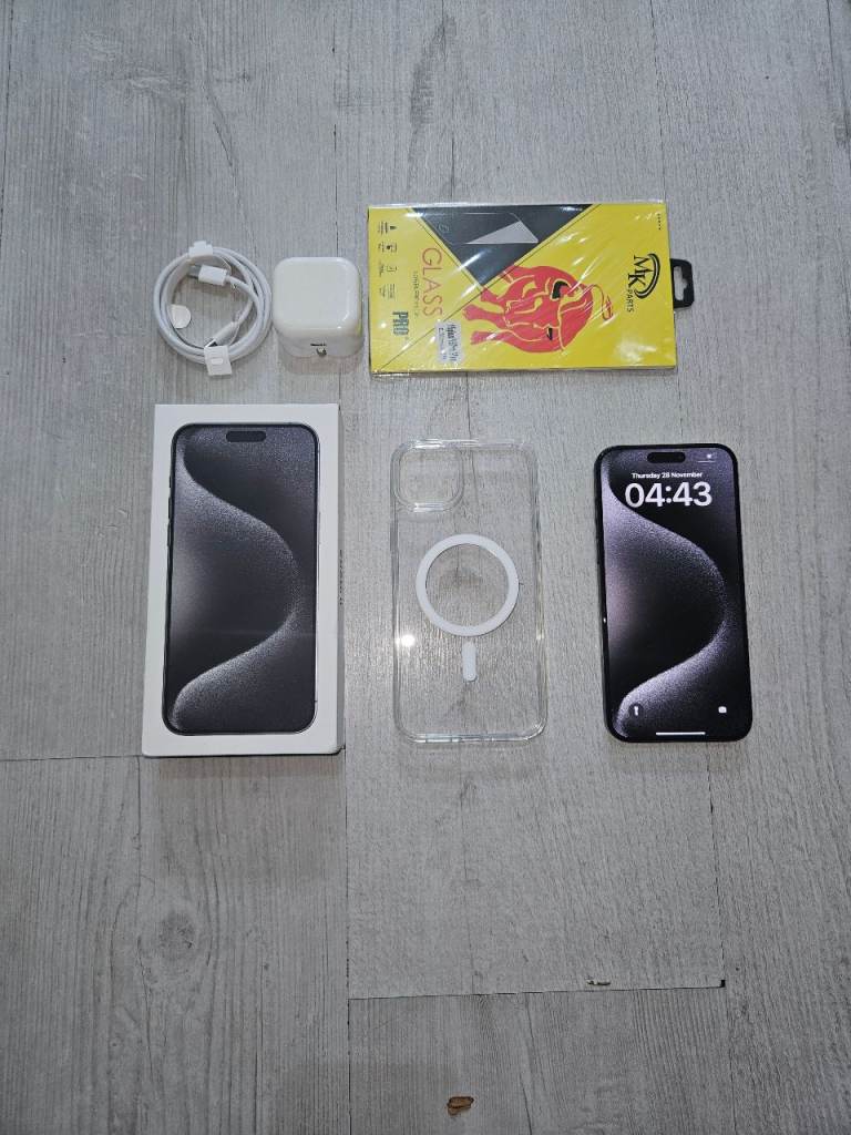 Iphone 15 Pro Max 5G Bundle 256GB Black Warranty I Phone