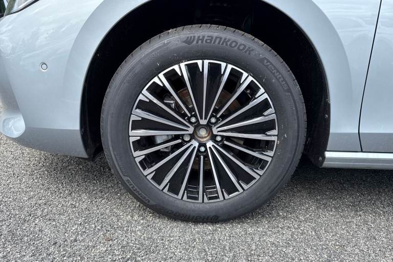 2025 Volkswagen Passat 1.5 eTSI MHEV Elegance DSG Euro 6 (s/s) 5dr Estate Automatic