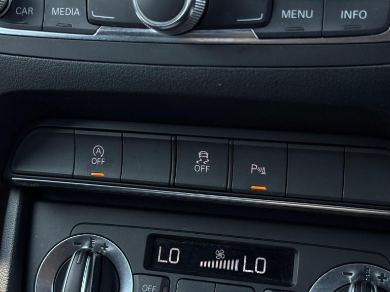 2013 Audi Q3 2.0 TDI [177] Quattro S Line 5dr S Tronic ESTATE DIESEL Automatic