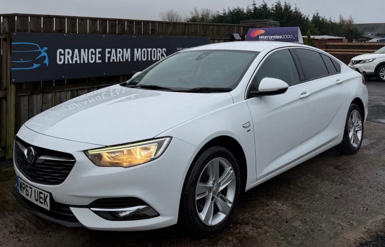 2017 Vauxhall Insignia 1.6 Turbo D ecoTec [136] SRi Nav 5dr HATCHBACK Diesel Manual