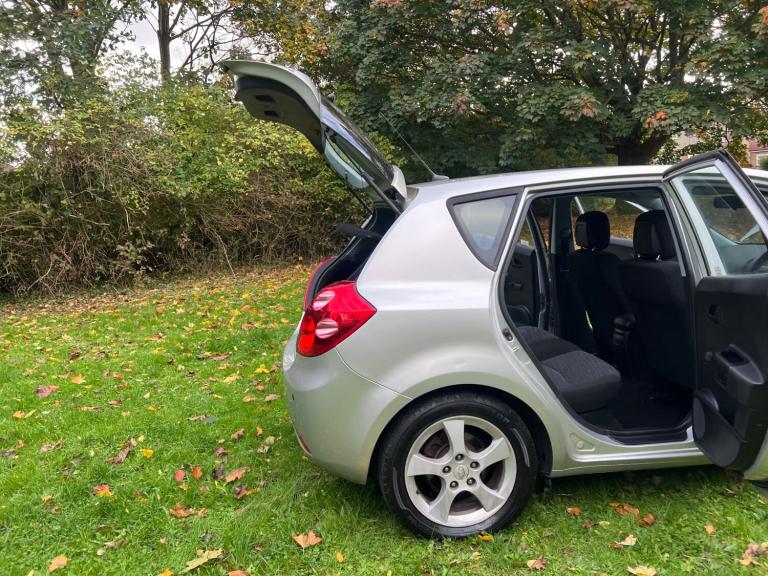 2008 Kia Ceed 1.6 SR 5dr Auto HATCHBACK Petrol Automatic