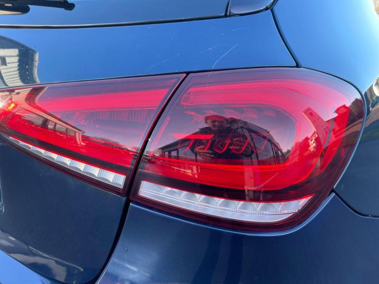 2020 Mercedes-Benz A-Class 1.3 A180 Sport (Executive) 7G-DCT Euro 6 (s/s) 5dr HATCHBACK Petrol Au...