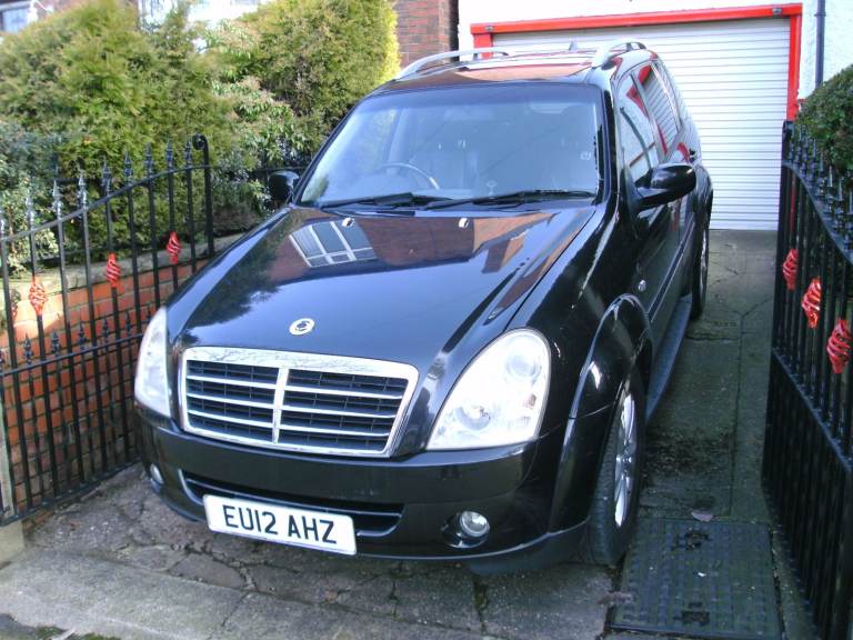 Ssangyong, REXTON, Estate, 2012, Semi-Auto, 2696 (cc), 5 doors