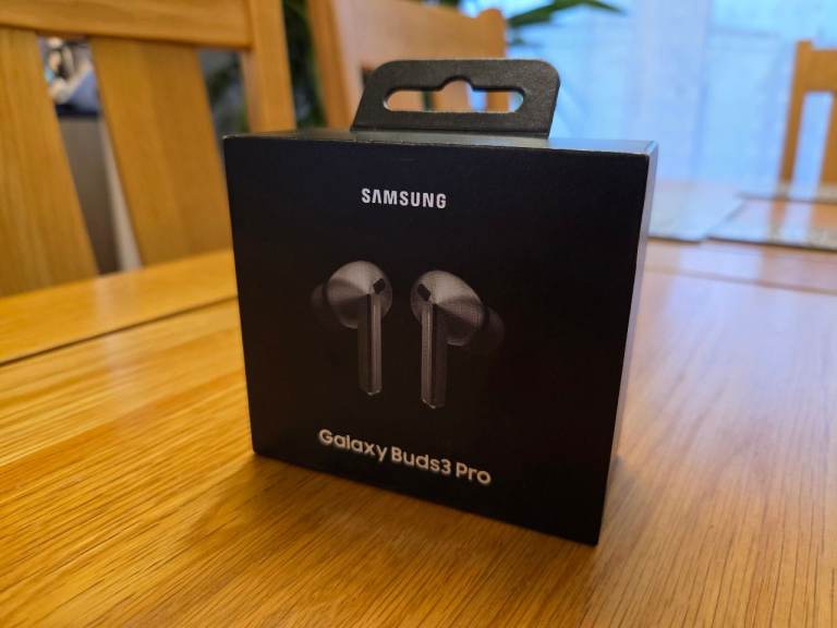 Brand New Samsung Galaxy Buds3 Pro