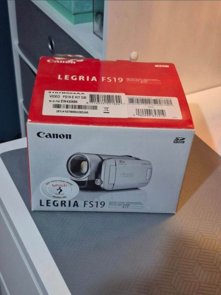 Canon Legria comcorder 