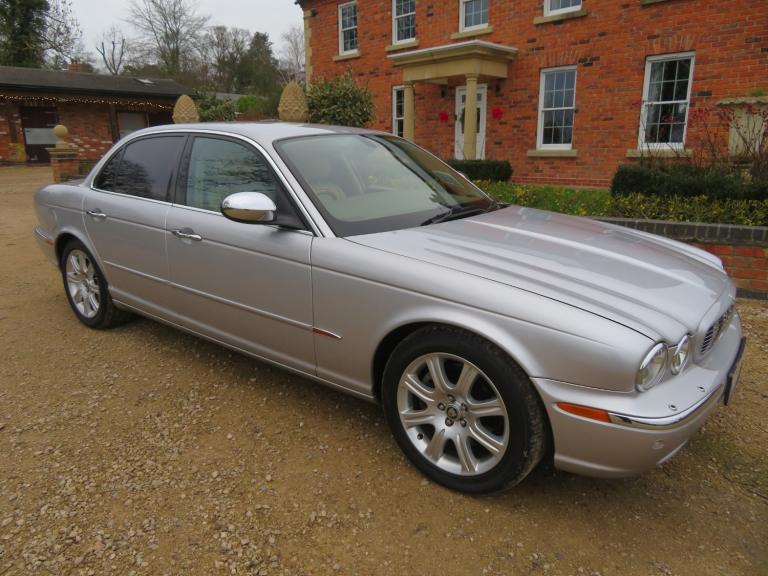 2021 Jaguar XJ 3.5 SE  SALOON PETROL Automatic