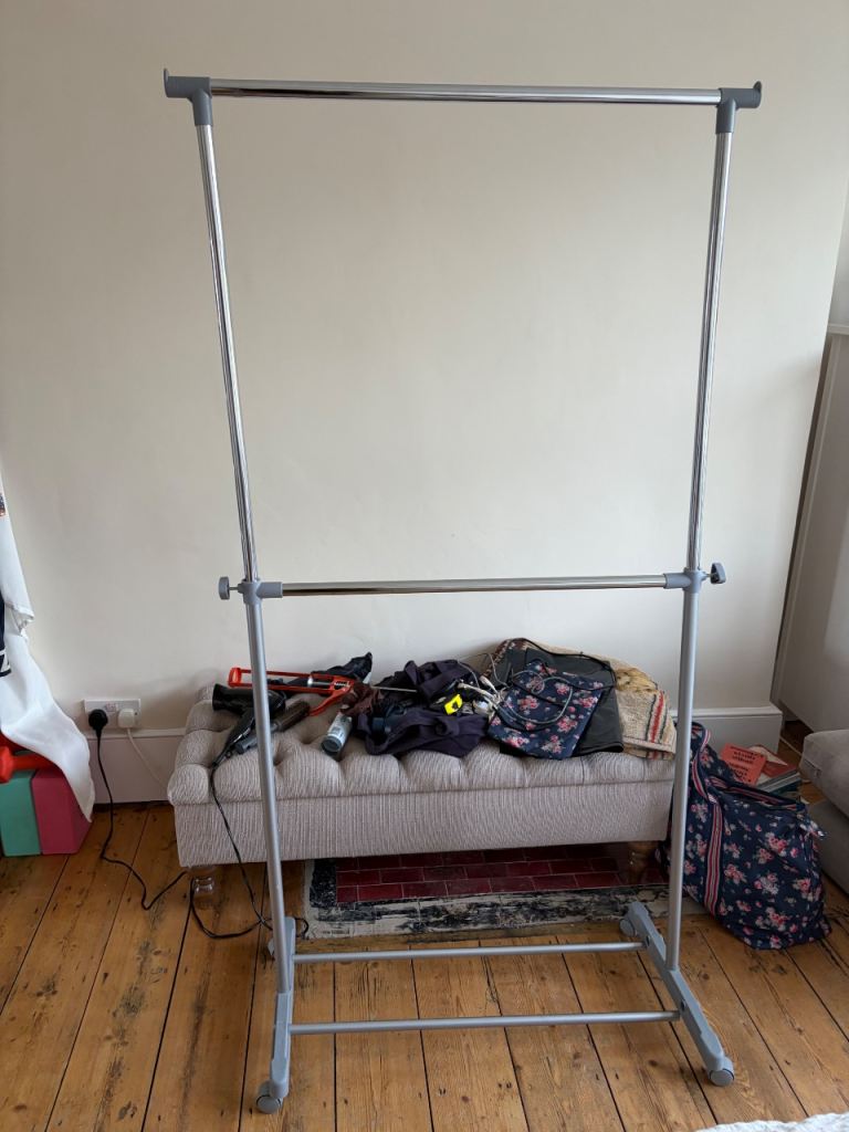 Free clothes rail 