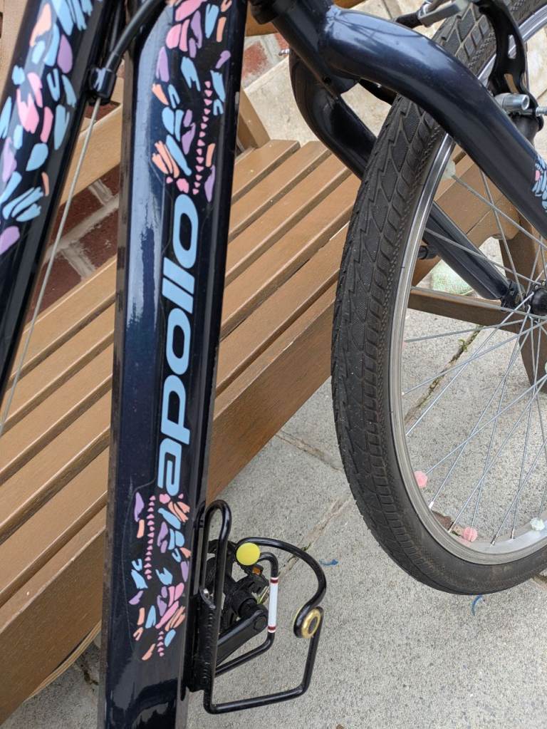 Apollo girls bike – Good Condition