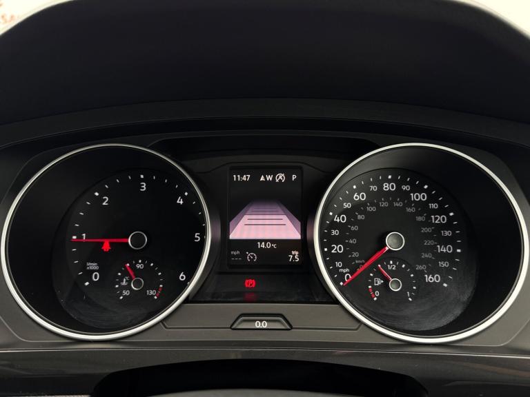 2019 Volkswagen Tiguan 2.0 TDI SE Navigation DSG 4Motion Euro 6 (s/s) 5dr ESTATE Diesel Automatic