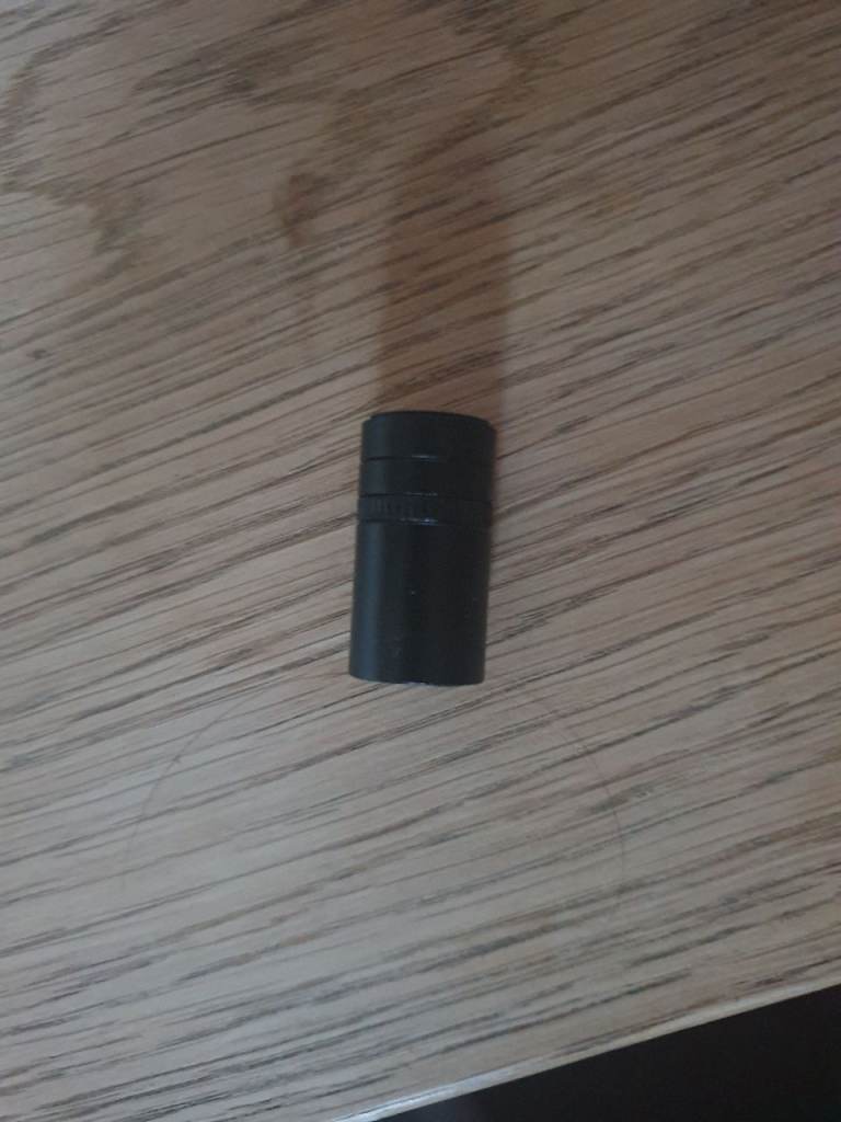 Small GPU Support Stand