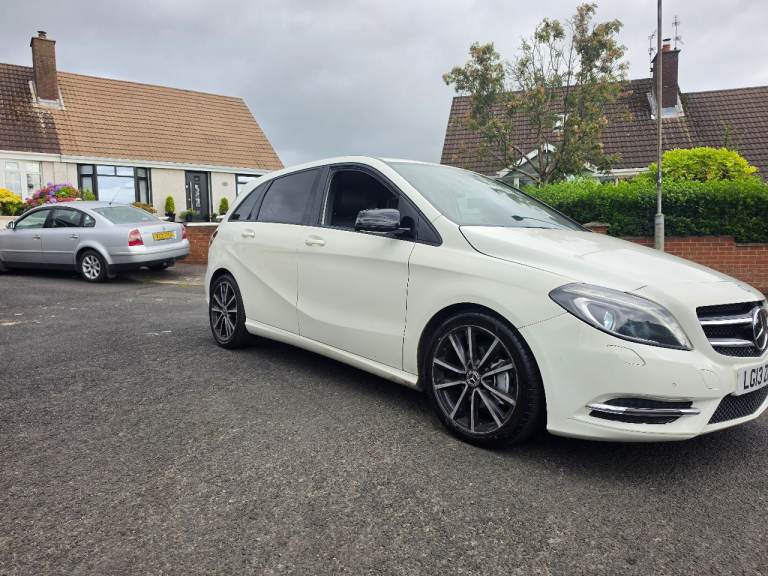 Mercedes  b class  2013 