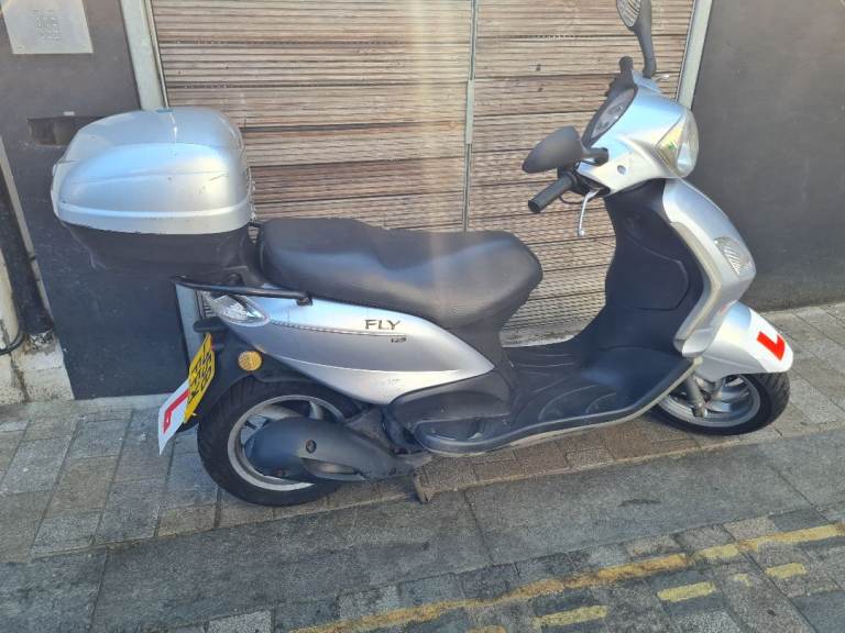 Piaggio, FLY, 2009, 124 (cc)