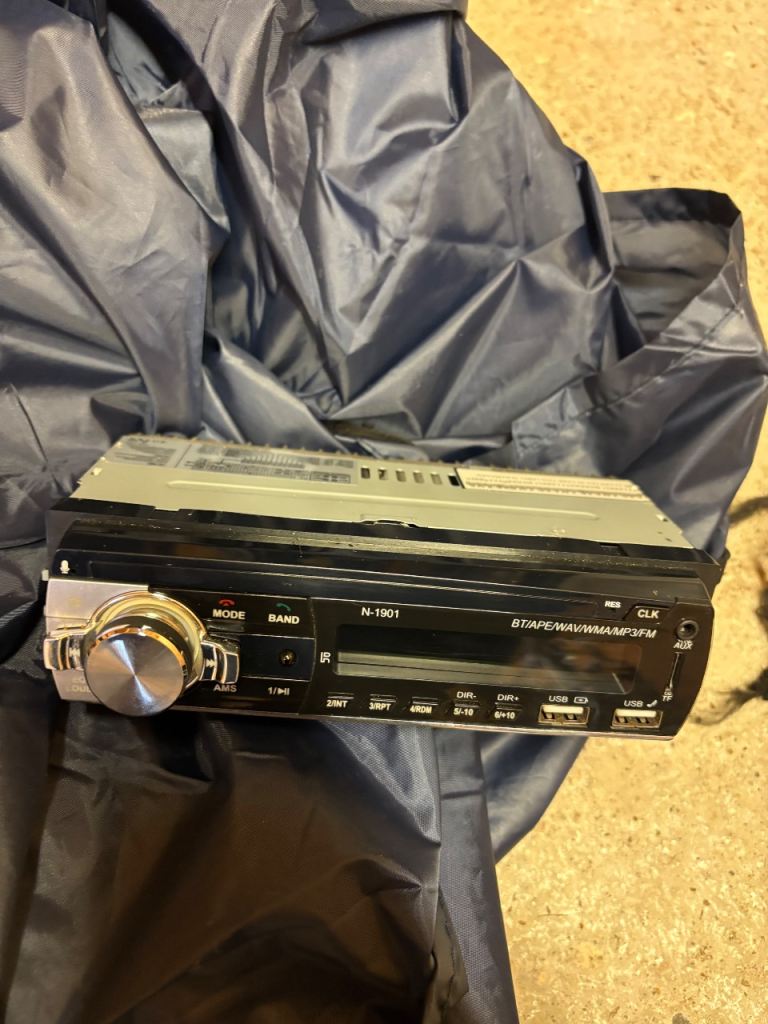 Bluetooth car stereo 