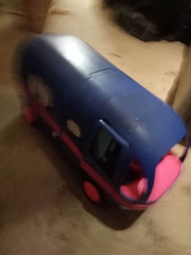 Kids' Toy Runway  DJ Booth LOL SURPRISE 2in1Glamper Camper Van - Blue and Pink, Good Condition