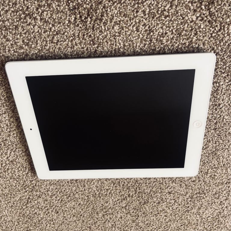 Apple i pad 4th gen
