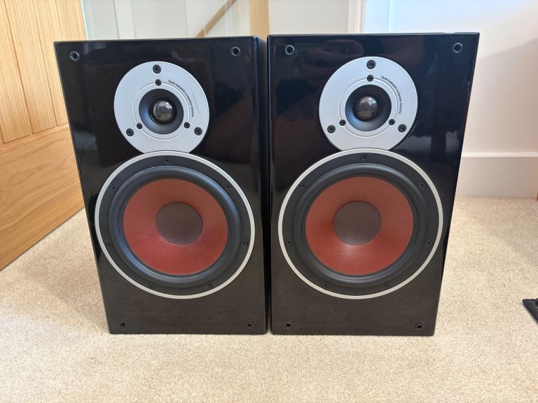 DALI Zensor 3 Bookshelf Speakers | What Hi-Fi 5★ Award | Near Pristine | Black