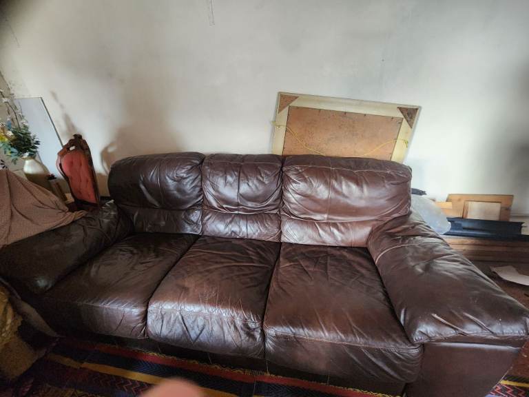 3+1+1  sofa set free 