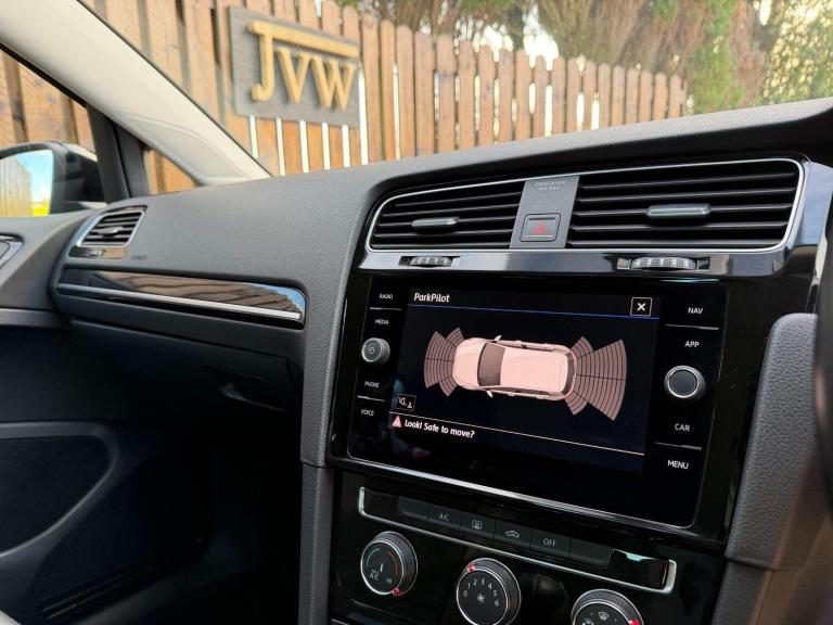 2017 Volkswagen Golf 2.0 TDI GT 5dr HATCHBACK DIESEL Manual