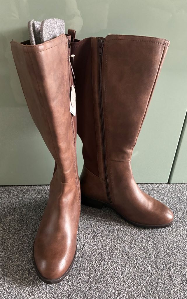 New ladies boots from jd Williams size 6