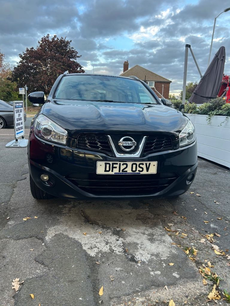 Nissan Qashqai 2012 1.6 Petrol manual 