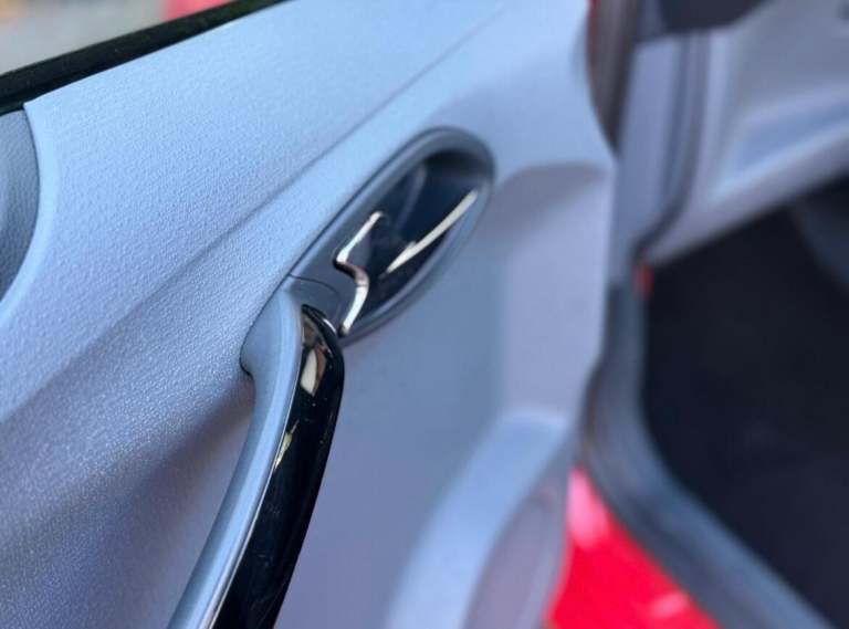 2014 Ford Ka 1.2 Metal 3dr [Start Stop] HATCHBACK PETROL Manual