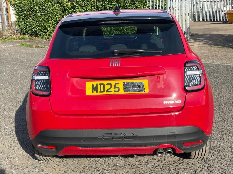 2025 FIAT 600 MHEV AUTO 25 REG accident damaged repairable salvage