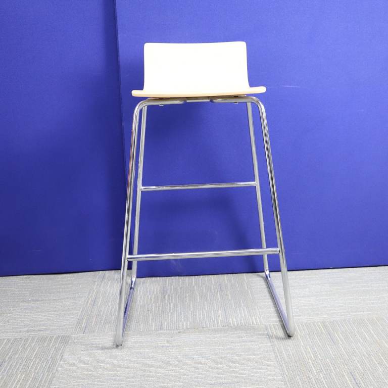 Oak Stool with Chrome Frame and Legs - 2OOF-CH-1324