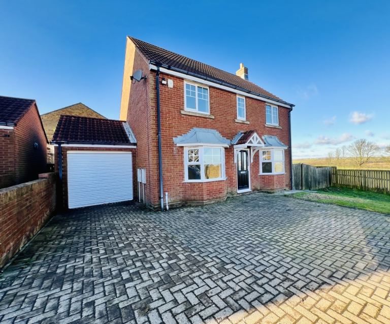4 bed detached house Easington village