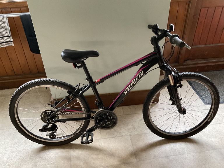 Specialized Hotrock 24in Kids 8-12 years Bike 