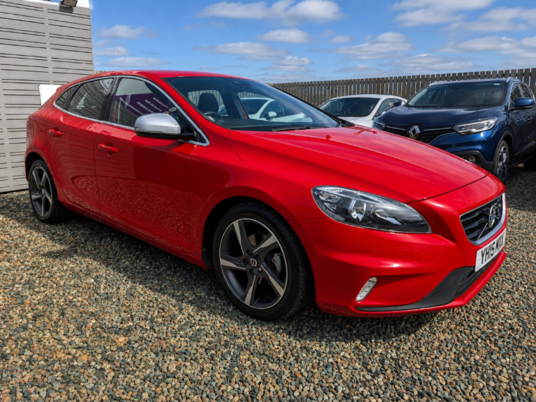 2015 Volvo V40 1.6 R Design Manual 6 Speeds 5dr Hatchback Top Spec