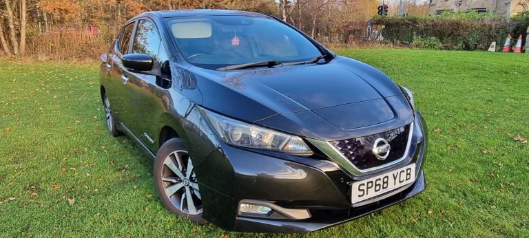 Automatic Luxury Nissan Leaf fully Electric car Cruise Navigation Reverse Camera Auto pilot LEZ