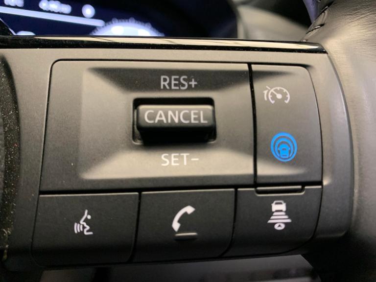 2022 Nissan Qashqai 1.3 DIG-T MHEV Tekna SUV 5dr Petrol Hybrid XTRON Euro 6 (s/s) (158 ps) - LE S...